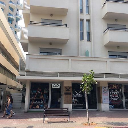 Tlv Suites By The Sea - 2 Rooms Tel Aviv-Jaffa Exterior foto